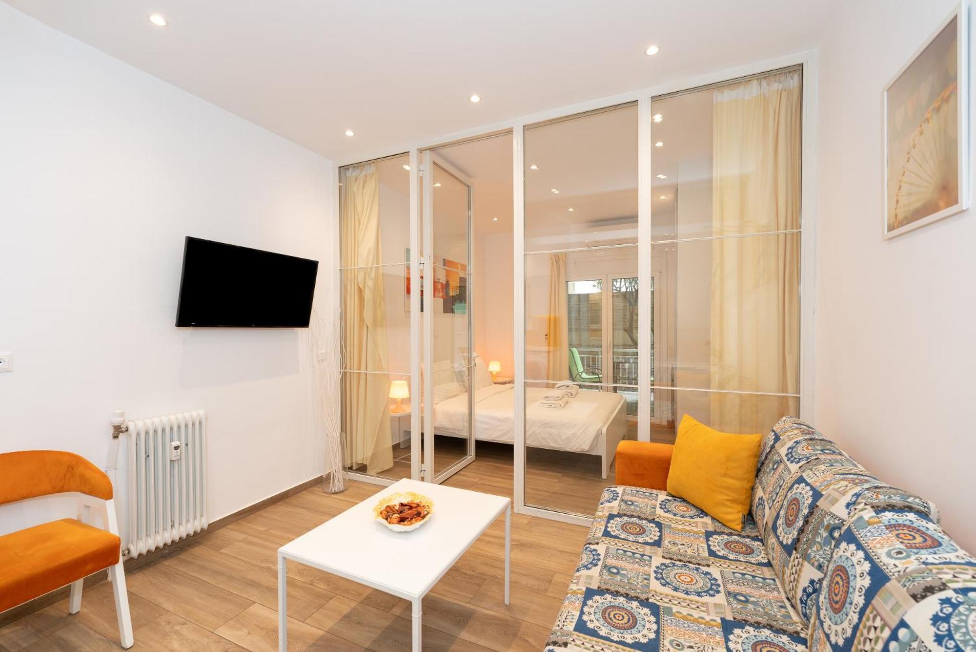 Spacious Peaceful Studio In เอเธนส์ ภายนอก รูปภาพ