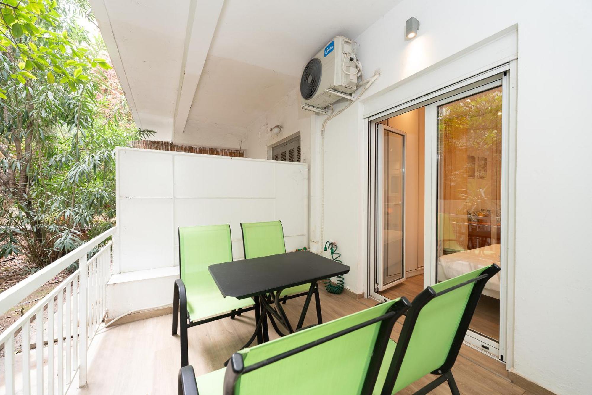 Spacious Peaceful Studio In เอเธนส์ ภายนอก รูปภาพ